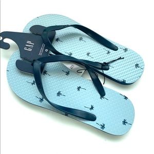 GAP | Shoes | Gap Print Palms Flipflops 